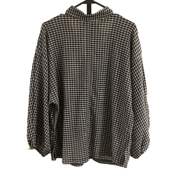 Max Studio top size large nwt - Picture 5 of 5